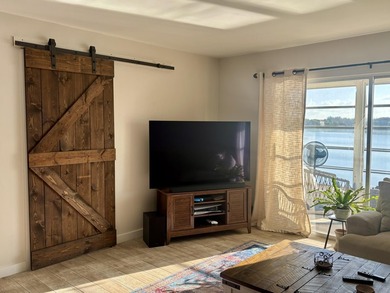 Discover this beautifully renovated 2-bedroom, 2-bathroom condo - photo 17