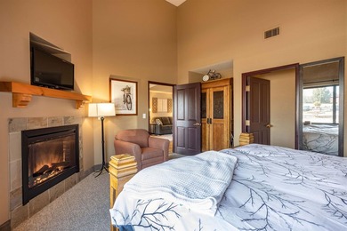 Beautifully updated and tastefully decorated, this stunning - photo 18