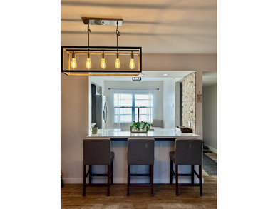 Discover this beautifully renovated 2-bedroom, 2-bathroom condo - photo 20