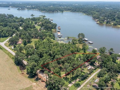 AMAZING Lake Tyler location, this gorgeous over-sized 1.4536 ac - photo 22