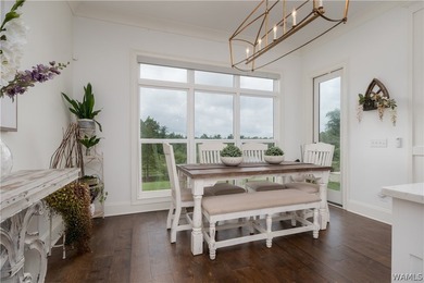 Modern luxury meets waterfront living in The Lakes. Offering - photo 9