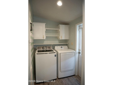 2 bedroom 2 bathroom home with complete wheelchair accessibility - photo 18