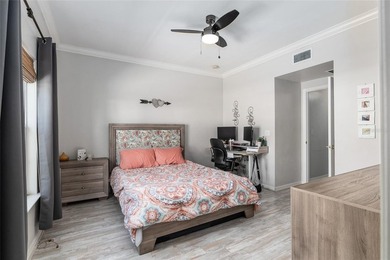 Welcome to this beautifully maintained good size 3-bedroom with - photo 21