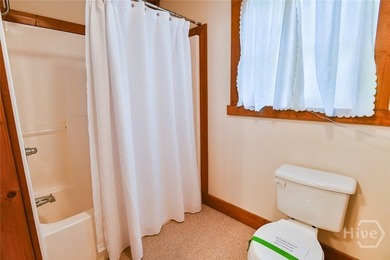 Motivated Seller says, *Bring an Offer*! Don't miss this - photo 22