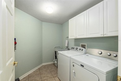 Welcome to this beautifully maintained good size 3-bedroom with - photo 22