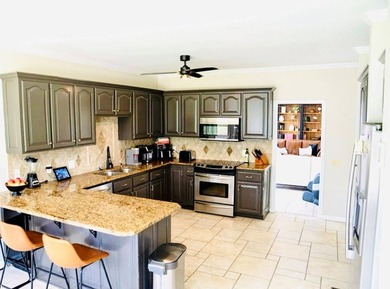Stunning showpiece in Baymeadows Estates! This exceptional - photo 24