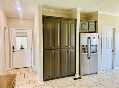 Stunning showpiece in Baymeadows Estates! This exceptional - photo 25