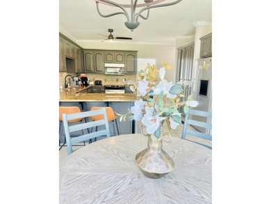 Stunning showpiece in Baymeadows Estates! This exceptional - photo 27