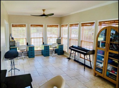 Stunning showpiece in Baymeadows Estates! This exceptional - photo 30