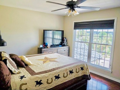 Stunning showpiece in Baymeadows Estates! This exceptional - photo 38