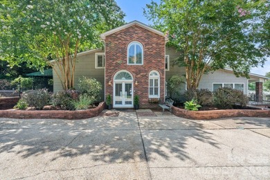 Rarely does a Lake Tillery property offer this level of outdoor - photo 42