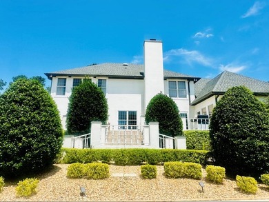 Stunning showpiece in Baymeadows Estates! This exceptional - photo 46