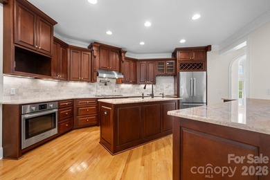 Welcome to 4 Royal Vista Way in River Bend, a premier Lake - photo 9