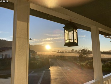 Wake Up to Sunrises, Wildlife, and Coastal Living! Lovely - photo 4