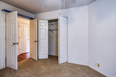 Quiet culdesac with acres of common property for your backyard - photo 22