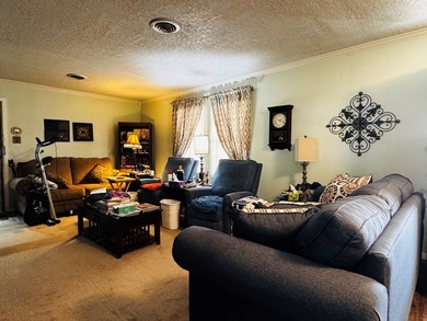 Additional listing photo 2