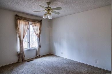 Quiet culdesac with acres of common property for your backyard - photo 29