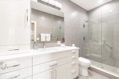 IMPRESSIVE, 1 story, Palm Beach Regency, refined & updated, w - photo 34