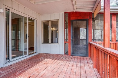 Quiet culdesac with acres of common property for your backyard - photo 35