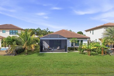 Well Appointed 3 bedrooms 2.5 bath home located on the lake in - photo 36