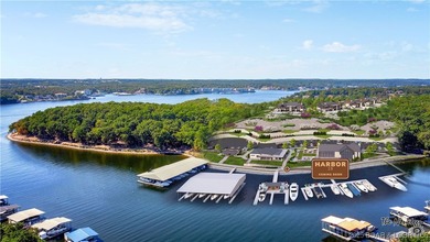 **Exquisite Lakefront Lot at Lake of the Ozarks - A - photo 9