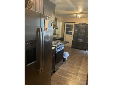MOTIVATED SELLER! Home has good bones with great potential. Old - photo 8