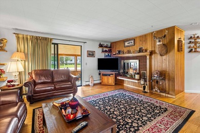 Enjoy the best of Schoon Lake living from this charming property - photo 11