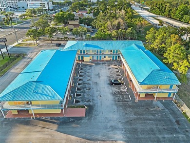 Independent Economy Hotel. Exceptional Location, Prime - photo 11