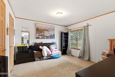 Move right into this young, very bright & open concept home with - photo 12