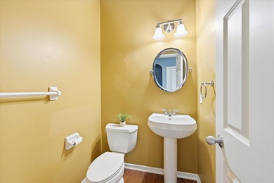 Welcome to this beautiful two-story home in the Copper Creek - photo 14
