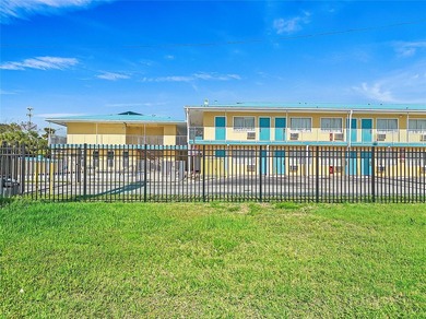 Independent Economy Hotel. Exceptional Location, Prime - photo 17