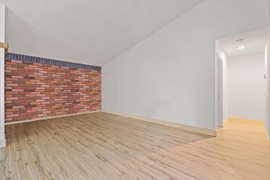 One-story 5BR/4BA home on an oversized lot over 8500 sq. ft. in - photo 17
