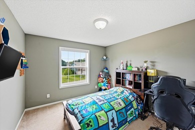 Welcome to this beautiful two-story home in the Copper Creek - photo 17