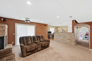 Welcome to this beautiful two-story home in the Copper Creek - photo 23