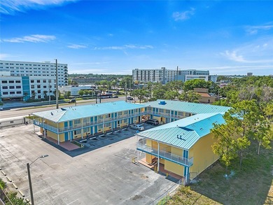 Independent Economy Hotel. Exceptional Location, Prime - photo 24