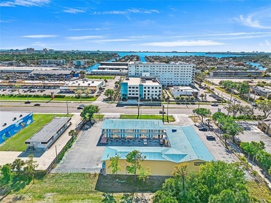 Independent Economy Hotel. Exceptional Location, Prime - photo 26