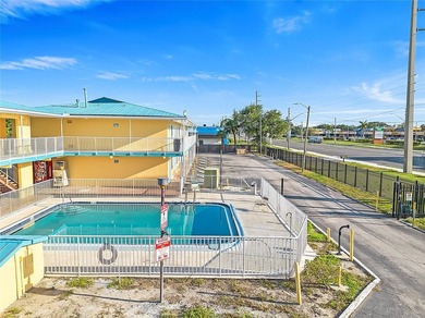 Independent Economy Hotel. Exceptional Location, Prime - photo 29