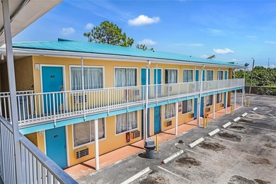 Independent Economy Hotel. Exceptional Location, Prime - photo 48