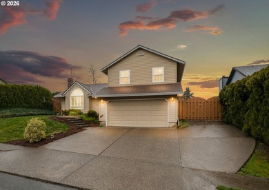 (private lake, pond, coastal) Home For Sale in Gresham Oregon