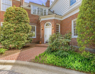 Steeped in provenance and renewed for modern living, Garran Hill - photo 9