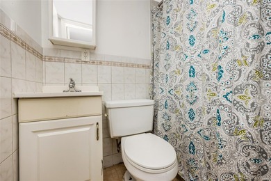 Welcome To This Well-Maintained 2 Bedroom, 2 Bathroom Home In - photo 14
