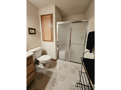 Discover your new home in this charming third floor condo - photo 22
