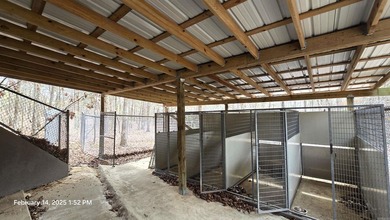 Built for year-round use, this structure features solid concrete - photo 33