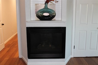 Come discover the charm and versatility of this beautiful - photo 34