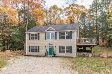 Pea Porridge Pond Home For Sale in Conway New Hampshire