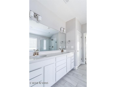 Welcome to 2620 Jacobs Canyon Lane in Knoxville, a beautifully - photo 14