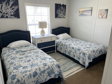 Welcome to Colony Cove, a 55+ age-qualified active and vibrant - photo 7