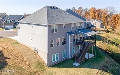 Welcome to 2620 Jacobs Canyon Lane in Knoxville, a beautifully - photo 19