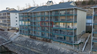 Walk in with no steps and start enjoying the ease of lakefront - photo 23