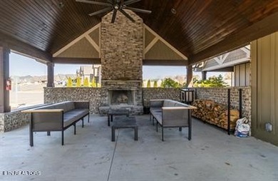 Welcome to 2620 Jacobs Canyon Lane in Knoxville, a beautifully - photo 23
